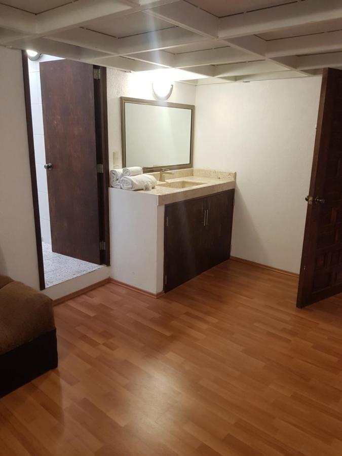 קרטרו Hotel Meson Mariano Matamoros מראה חיצוני תמונה